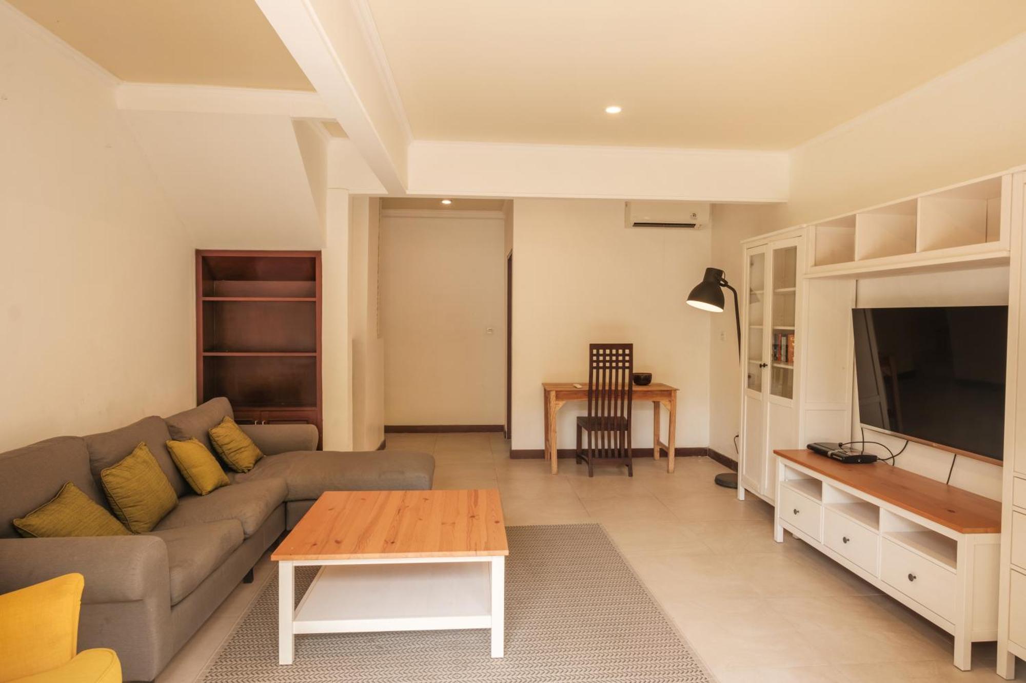 Uma Lima Villa Batu Belig - Close To The Beach Canggu Exterior foto