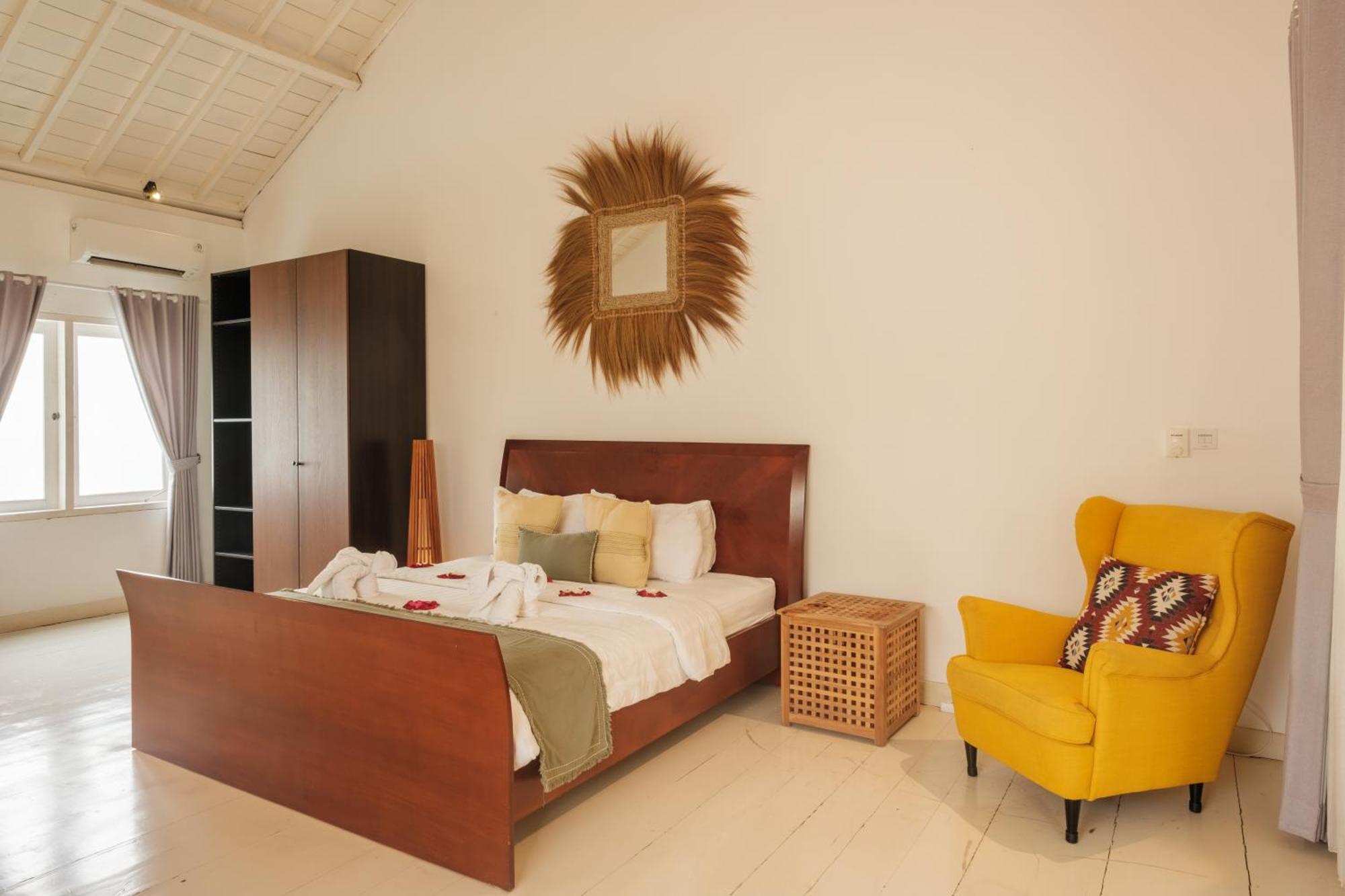 Uma Lima Villa Batu Belig - Close To The Beach Canggu Exterior foto