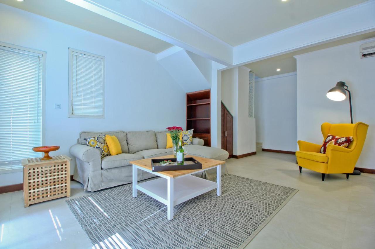 Uma Lima Villa Batu Belig - Close To The Beach Canggu Exterior foto